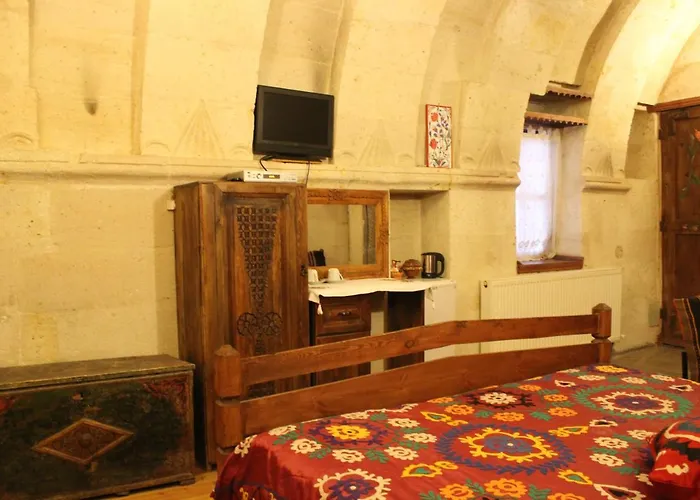 Kismet Cave House