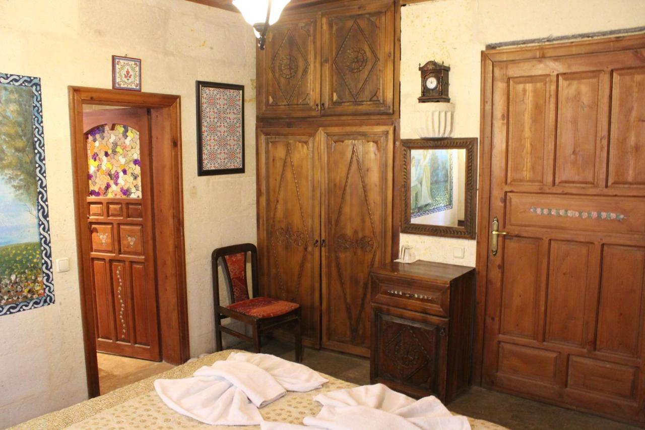 Kismet Cave House